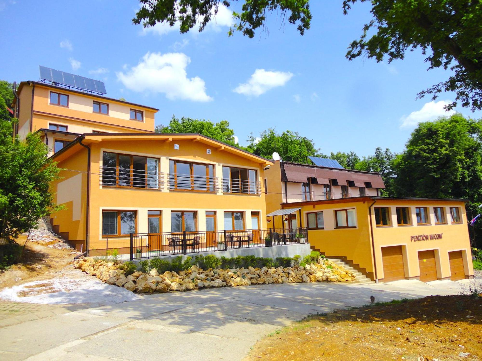 Wellness Penzion Maxim Bojnice Exterior photo